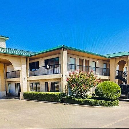 Quality Inn & Suites Абилин Экстерьер фото